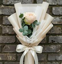 Букет цветов из:  Розы в Красноярской Ростовская область