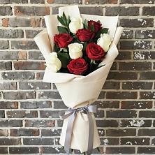 Букет цветов из:  Розы в Красноярской Ростовская область