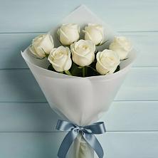 Букет 7 Белых роз Эдлесс Лав в Красноярской Ростовская область