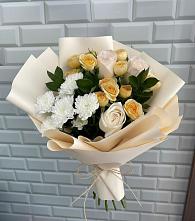 Букет цветов из:  Розы и Хризантемы в Красноярской Ростовская область