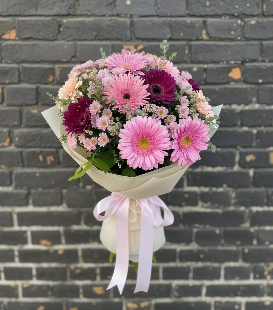 Букет цветов из: Герберы и Хризантемы в Красноярской Ростовская область