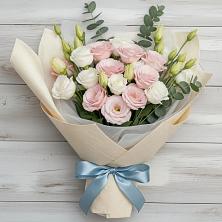 Букет цветов из:  Лизиантусы в Красноярской Ростовская область