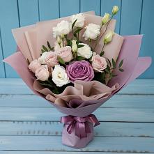 Букет цветов из:  Розы и Лизиантусы в Красноярской Ростовская область