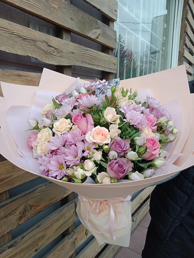 Букет цветов из: Розы и Хризантемы в Красноярской Ростовская область