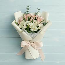 Букет цветов из:  Альстромерии в Красноярской Ростовская область