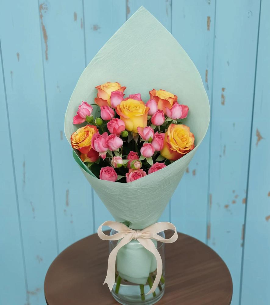 Букет цветов из: Розы в Красноярской Ростовская область