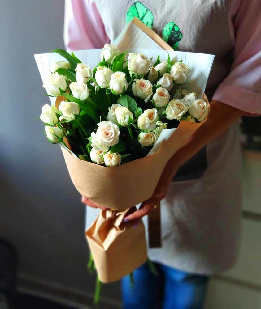 Букет цветов из: Розы в Красноярской Ростовская область