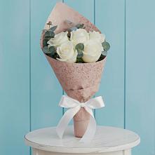 Букет цветов из:  Розы в Красноярской Ростовская область
