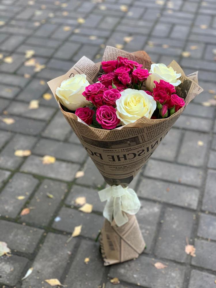 Букет цветов из: Розы в Красноярской Ростовская область