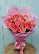 Букет 15 Розовых роз Равель в Красноярской Ростовская область