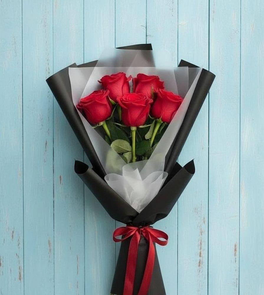 Букет цветов из: Розы в Красноярской Ростовская область